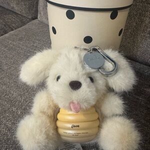 RARE Gisou honey pup Keychain with Honey Pot